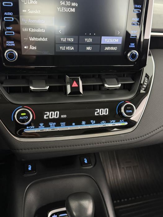 TOYOTA Corolla 2022