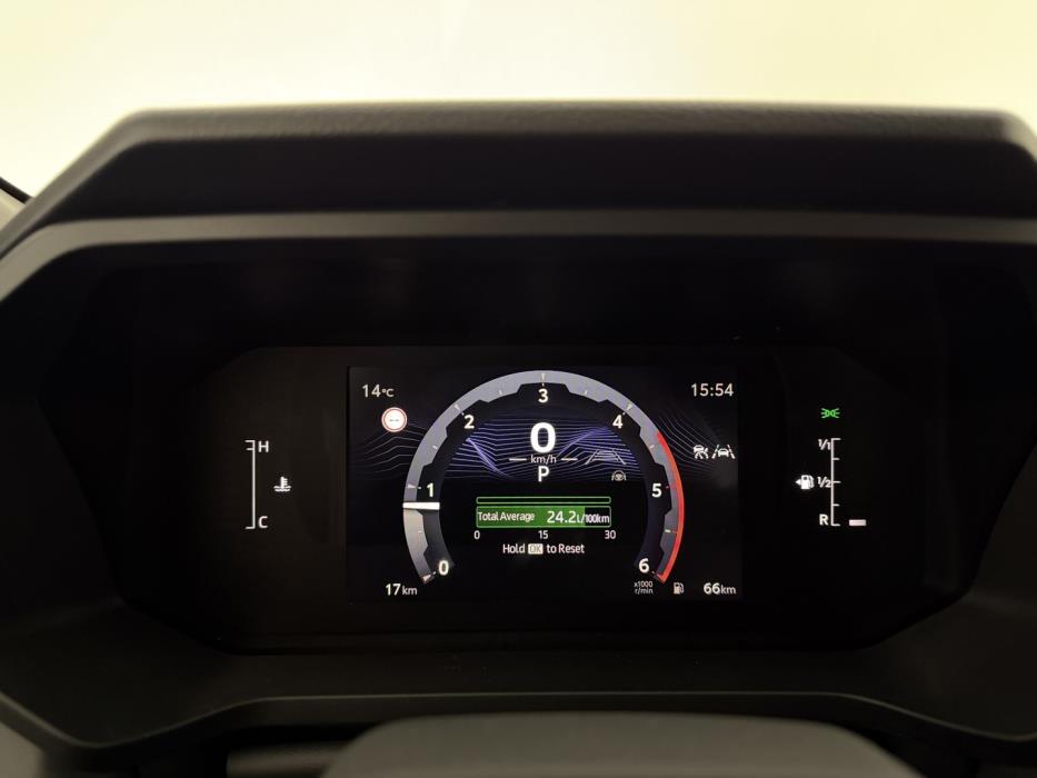 TOYOTA Hilux 2026