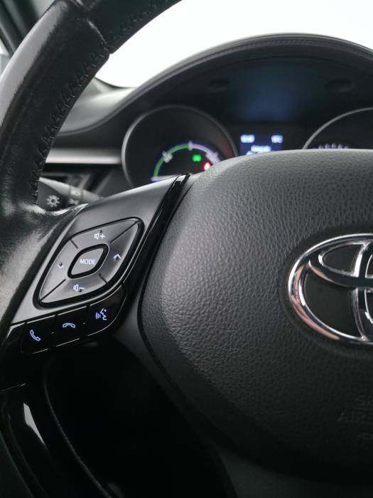 TOYOTA C-HR 2019
