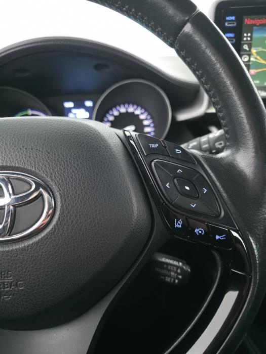 TOYOTA C-HR 2019