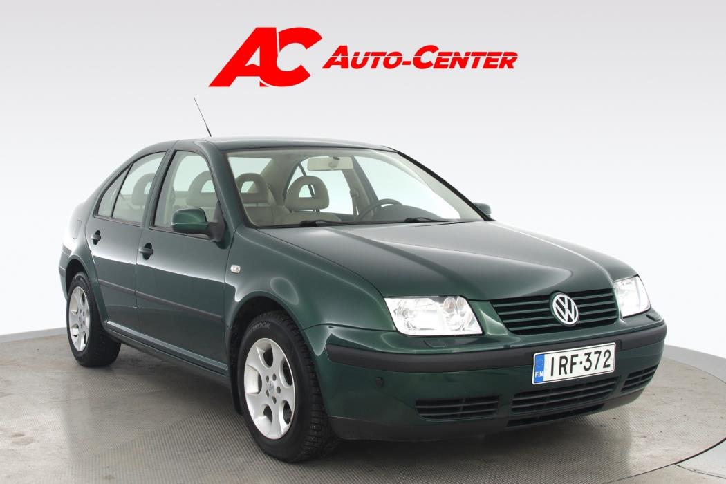 VOLKSWAGEN Bora 2002