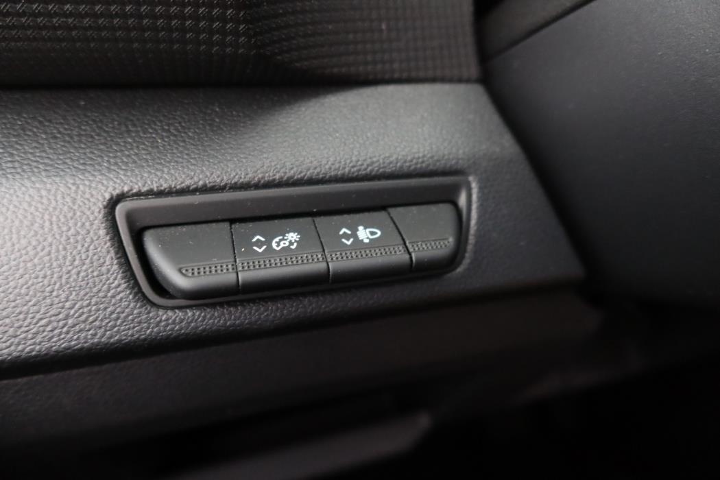 NISSAN Primastar 2023