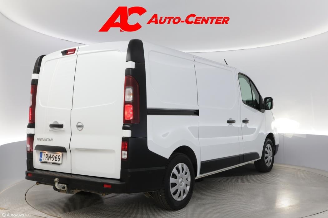 NISSAN Primastar 2023