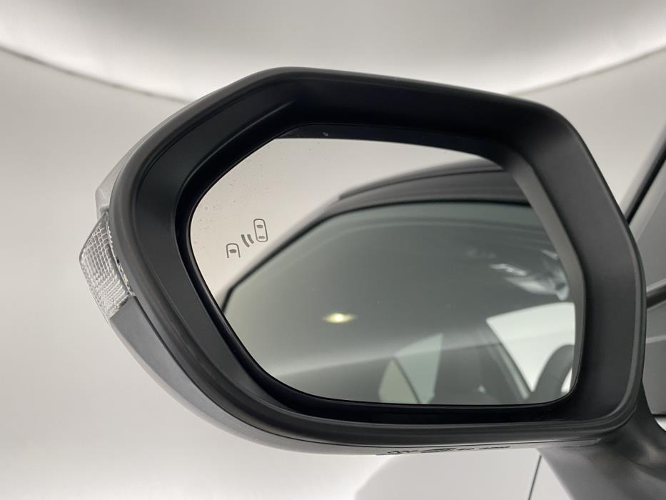 TOYOTA Yaris Cross 2025