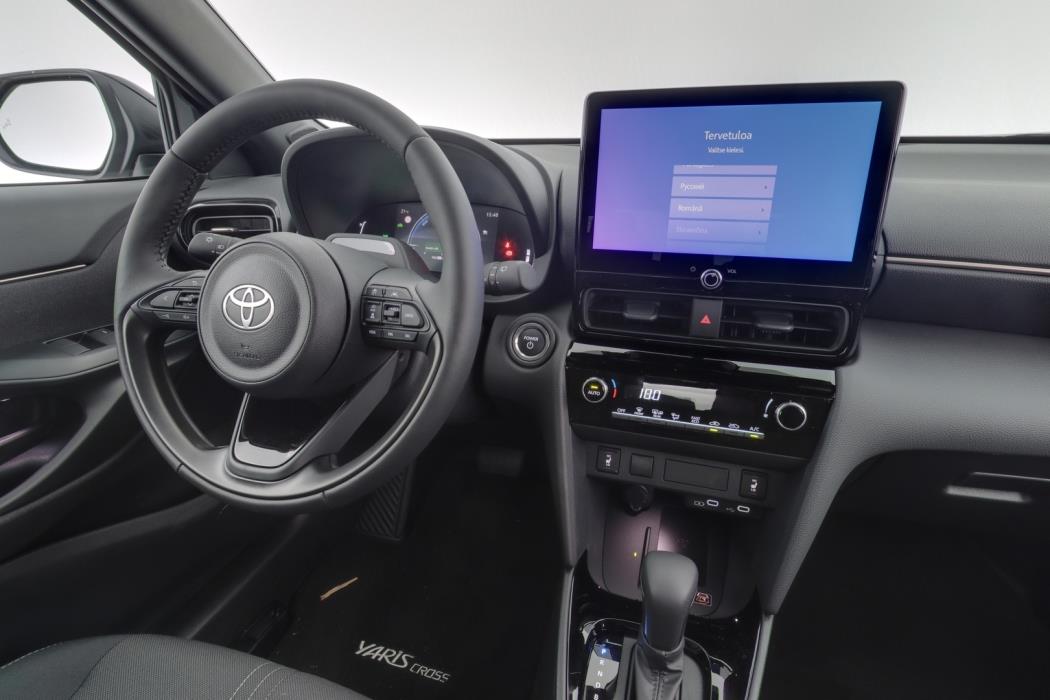 TOYOTA Yaris Cross 2026
