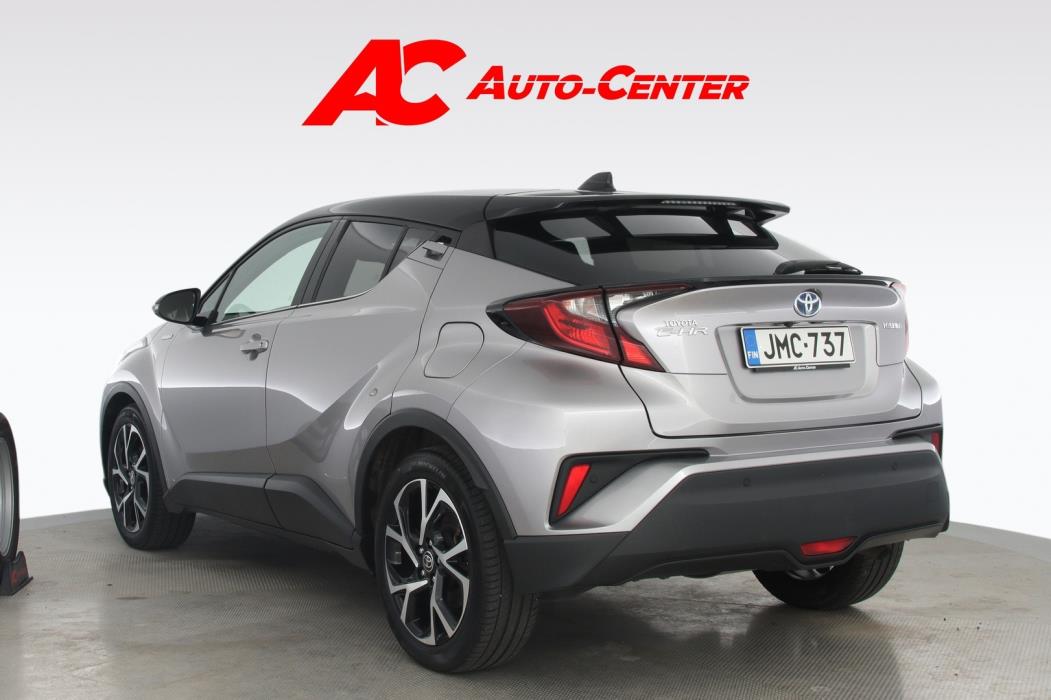 TOYOTA C-HR 2021