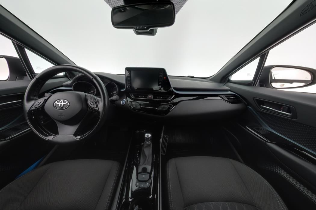 TOYOTA C-HR 2021