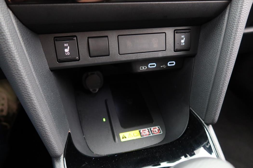 TOYOTA Yaris Cross 2024
