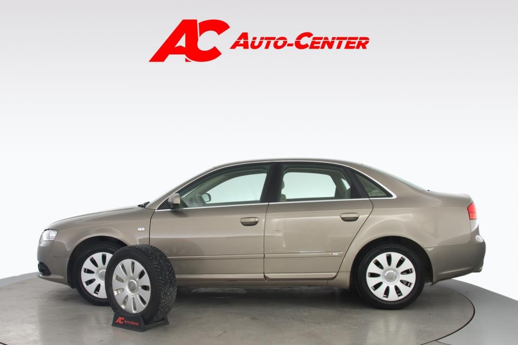 AUDI A4 2006