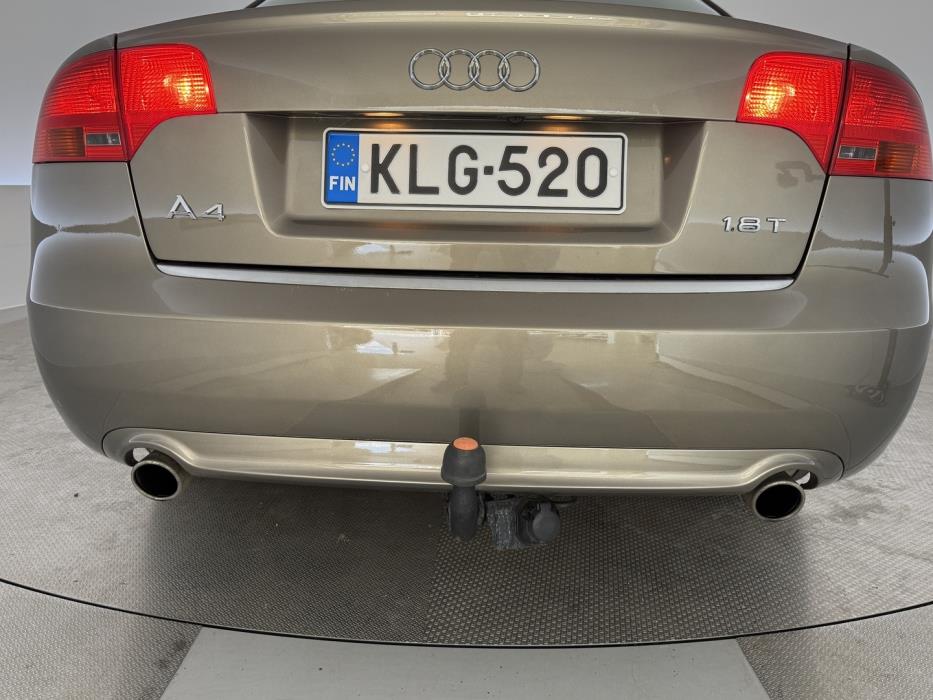 AUDI A4 2006