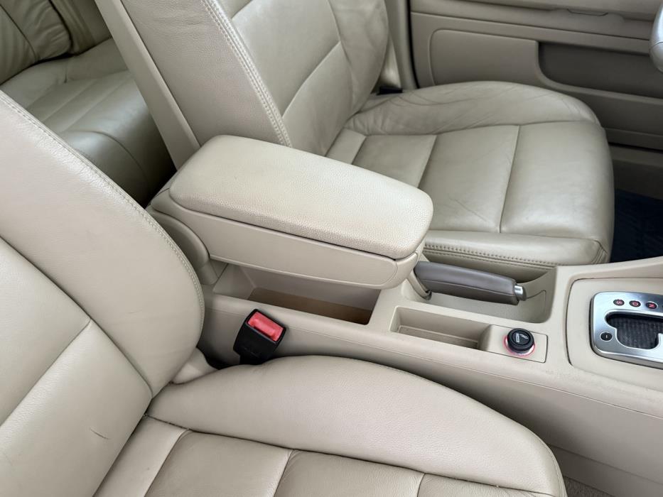 AUDI A4 2006