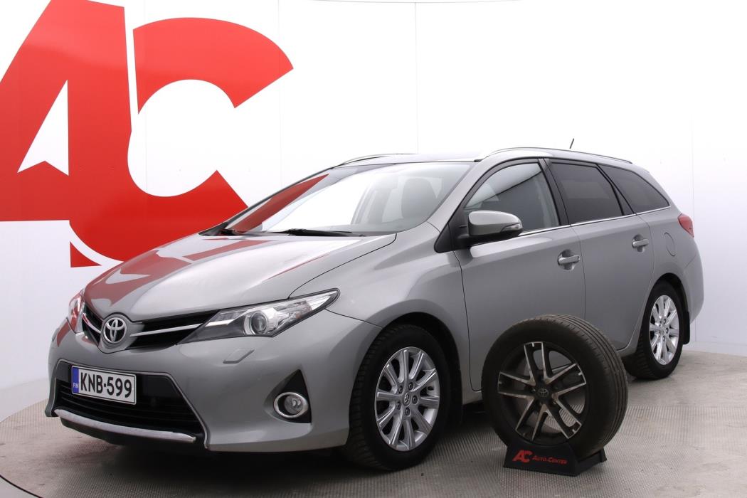 TOYOTA Auris 2014