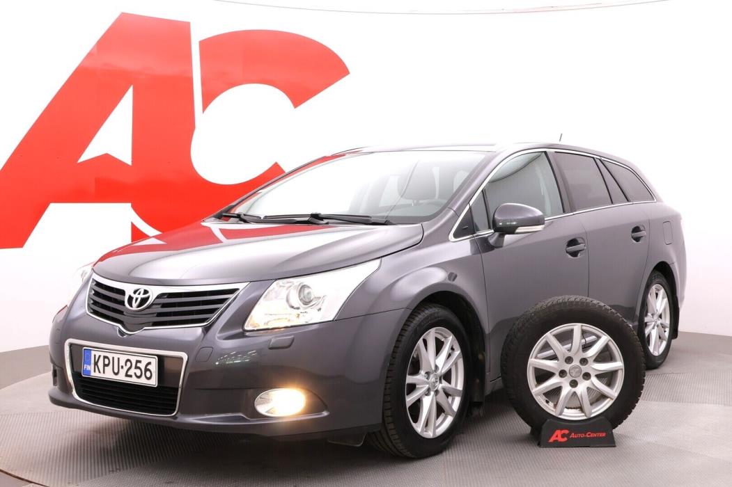 TOYOTA Avensis 2011