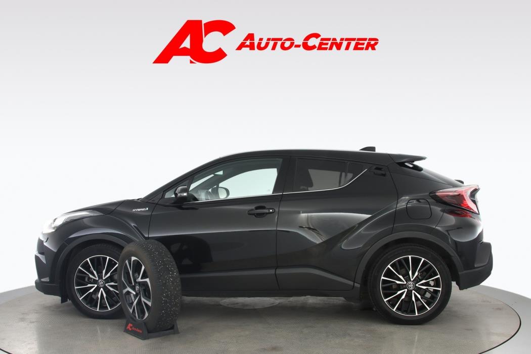 TOYOTA C-HR 2017