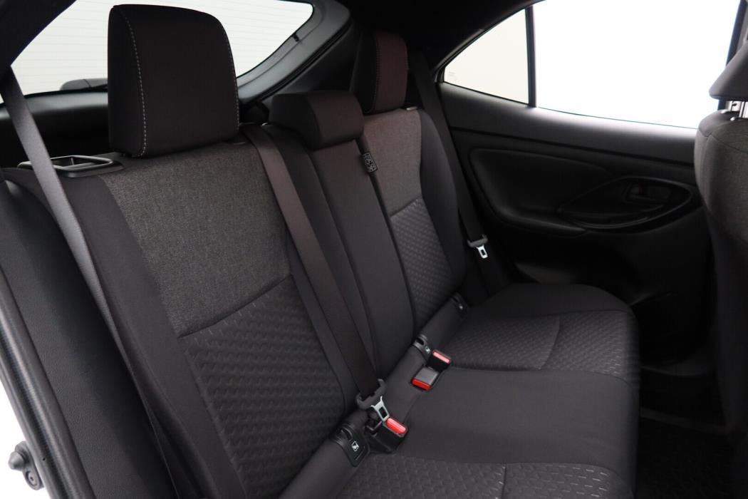 TOYOTA Yaris Cross 2024