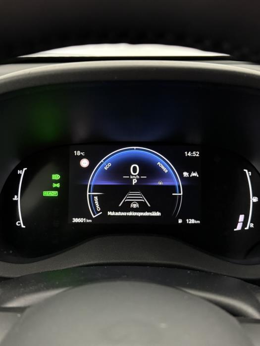 TOYOTA Yaris Cross 2024