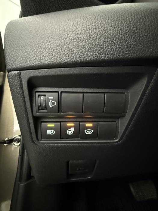 TOYOTA Yaris Cross 2024