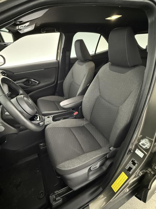 TOYOTA Yaris Cross 2024