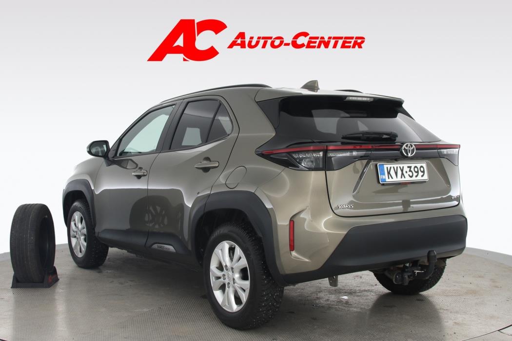 TOYOTA Yaris Cross 2024