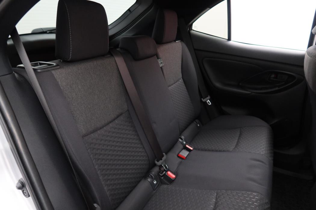 TOYOTA Yaris Cross 2026