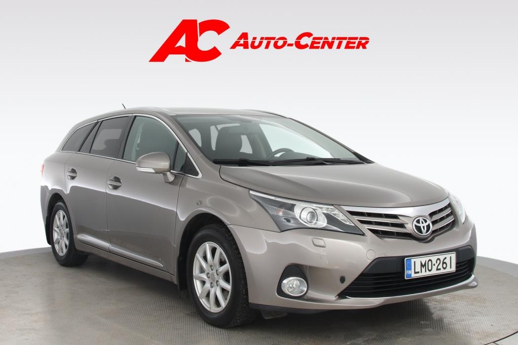 TOYOTA Avensis 2014