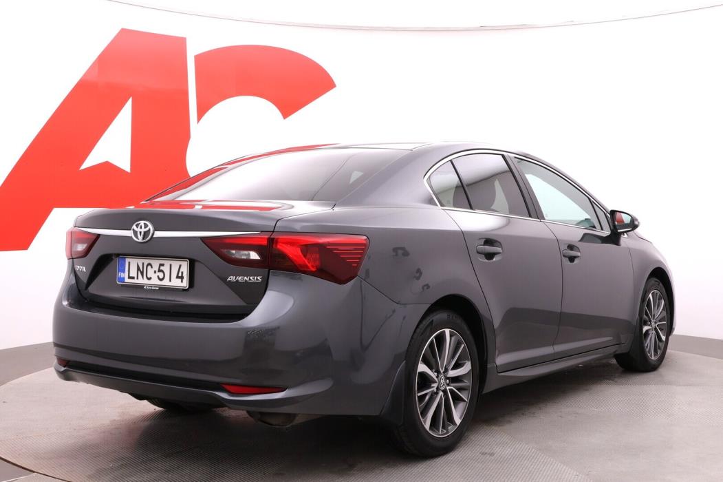 TOYOTA Avensis 2016