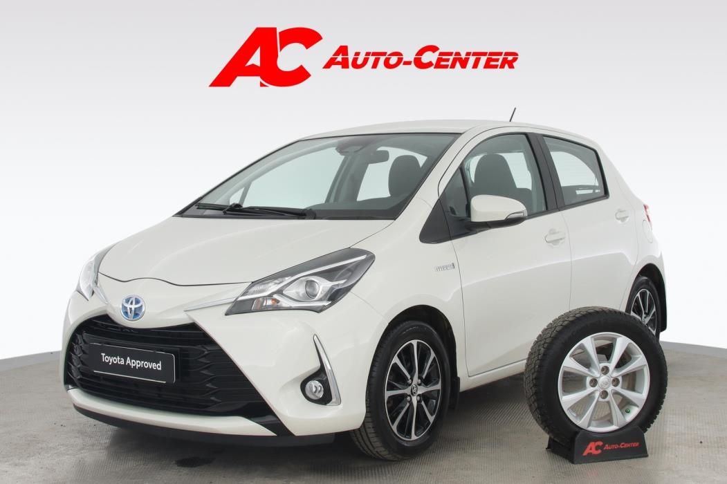TOYOTA Yaris 2018