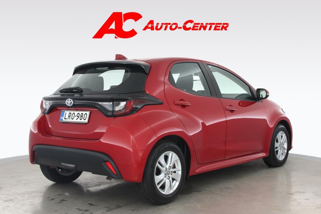 TOYOTA Yaris 2022