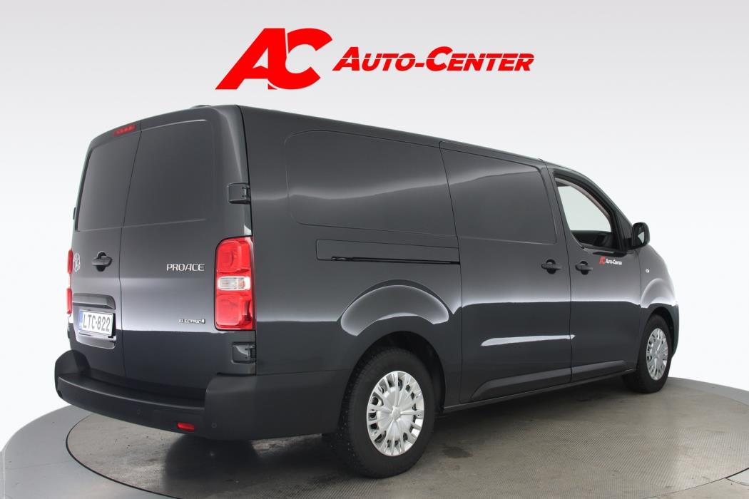 TOYOTA Proace 2025