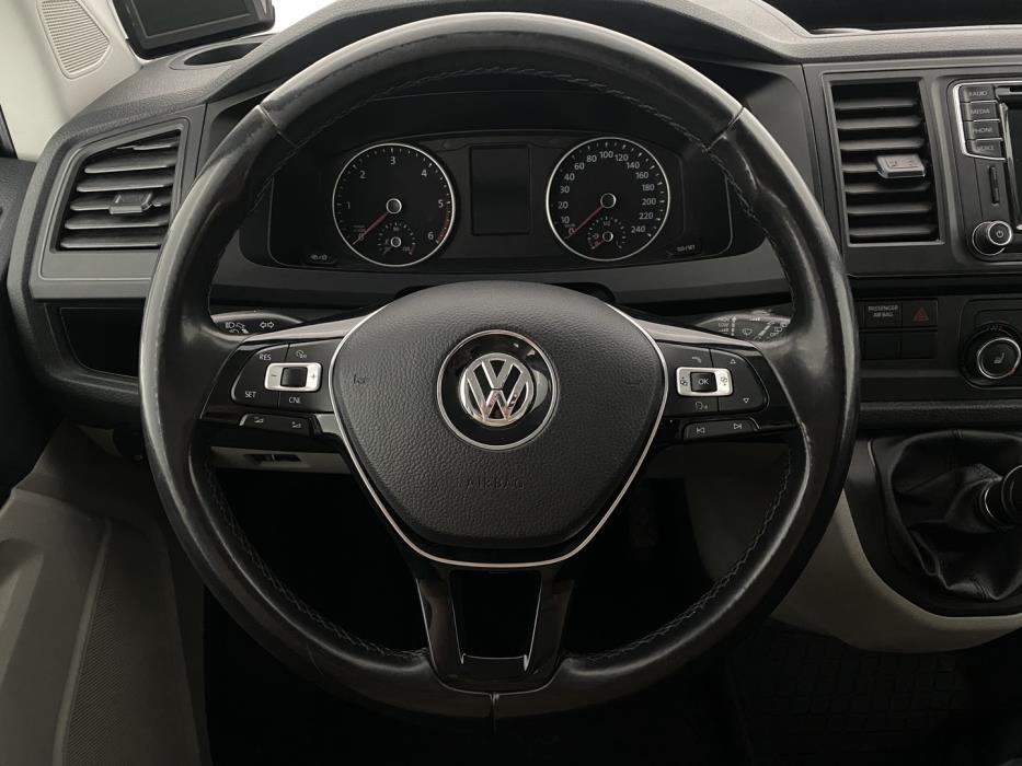 VOLKSWAGEN Caravelle 2018