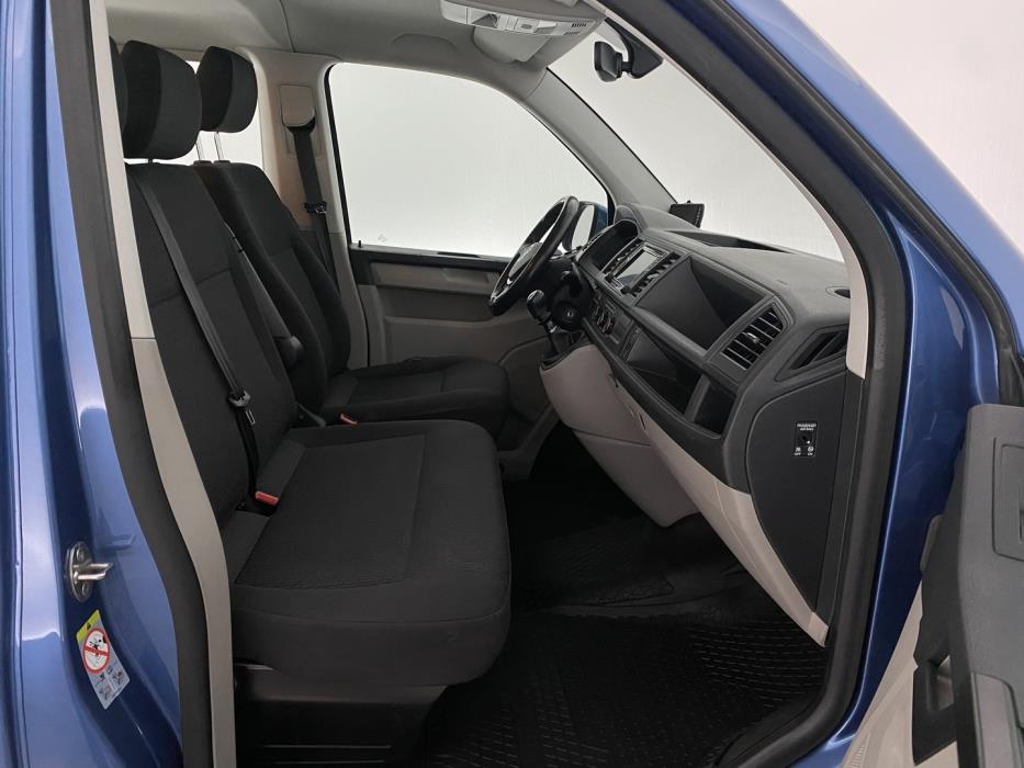 VOLKSWAGEN Caravelle 2018