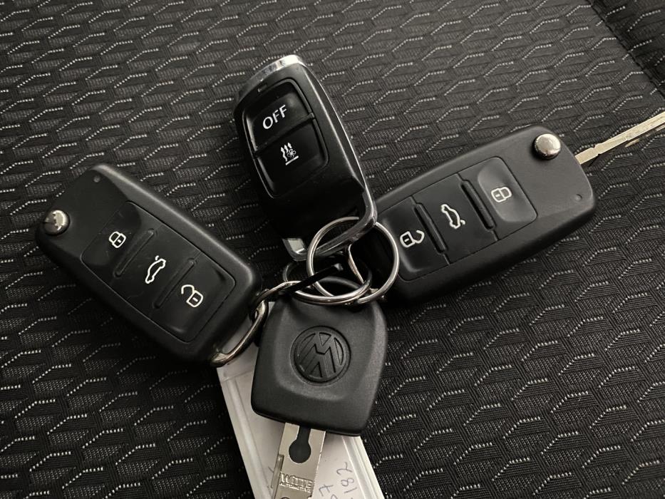 VOLKSWAGEN Caravelle 2018