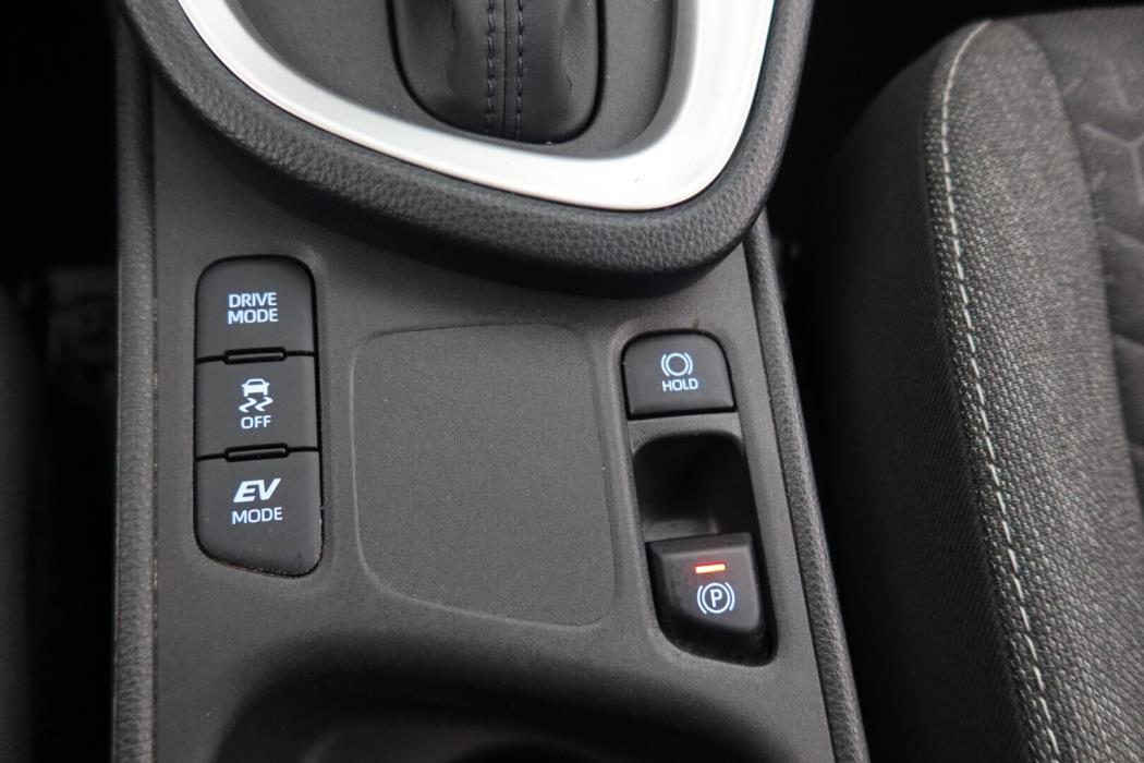 TOYOTA Yaris Cross 2023