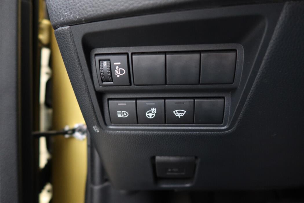 TOYOTA Yaris Cross 2023