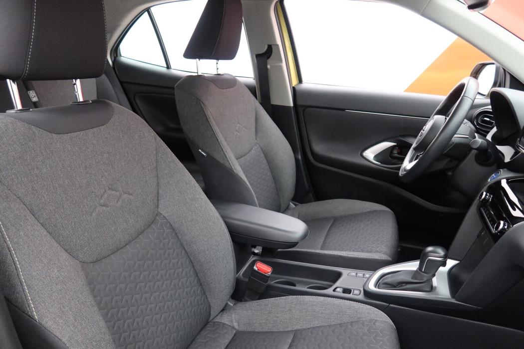 TOYOTA Yaris Cross 2023