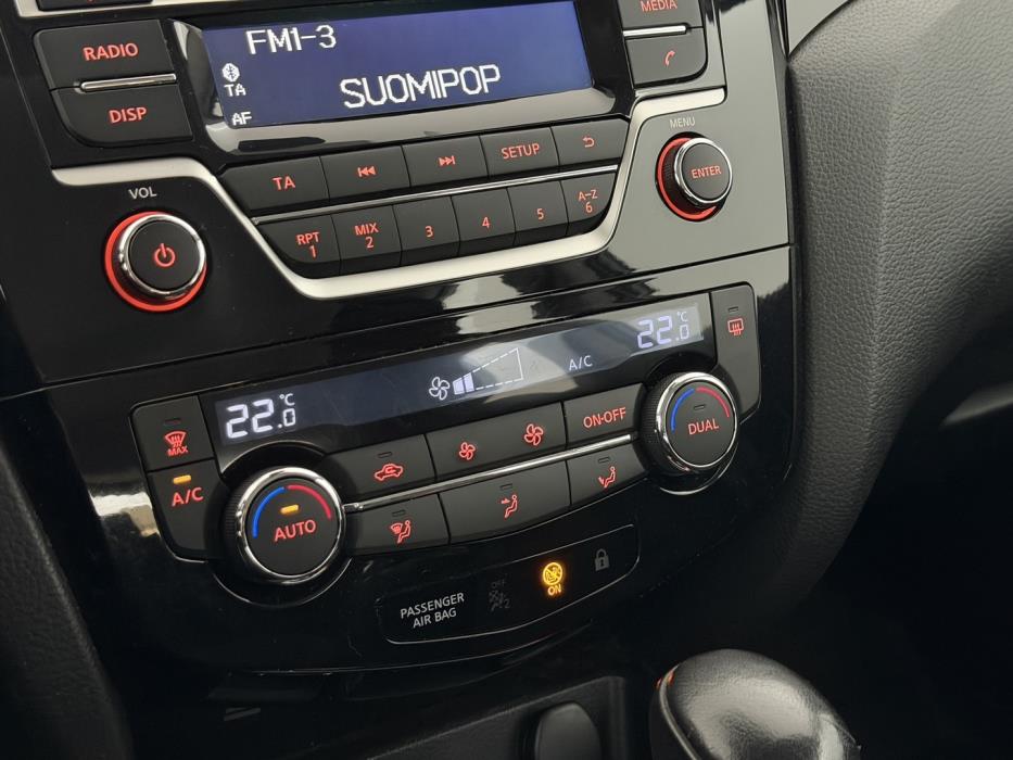 NISSAN Qashqai 2016