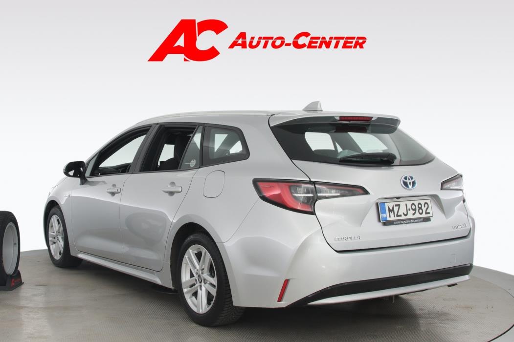 TOYOTA Corolla 2021