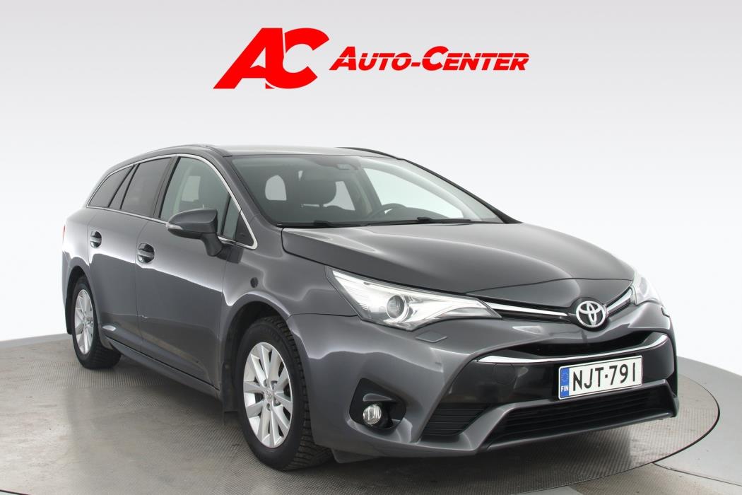 TOYOTA Avensis 2016