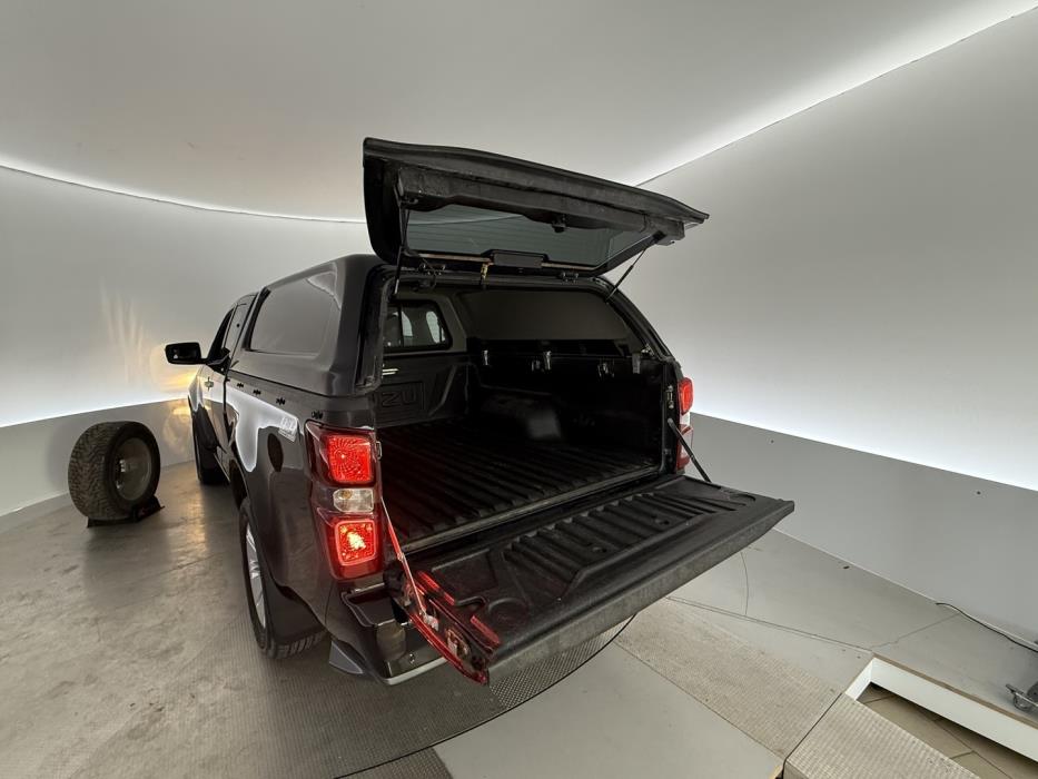 ISUZU D-Max 2023