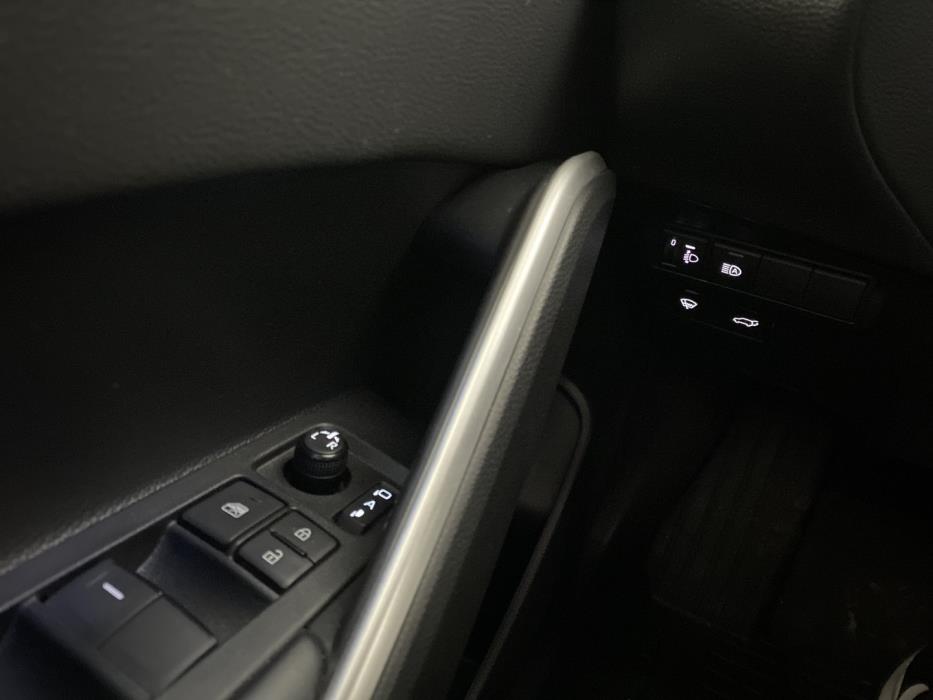 TOYOTA Corolla Cross 2022