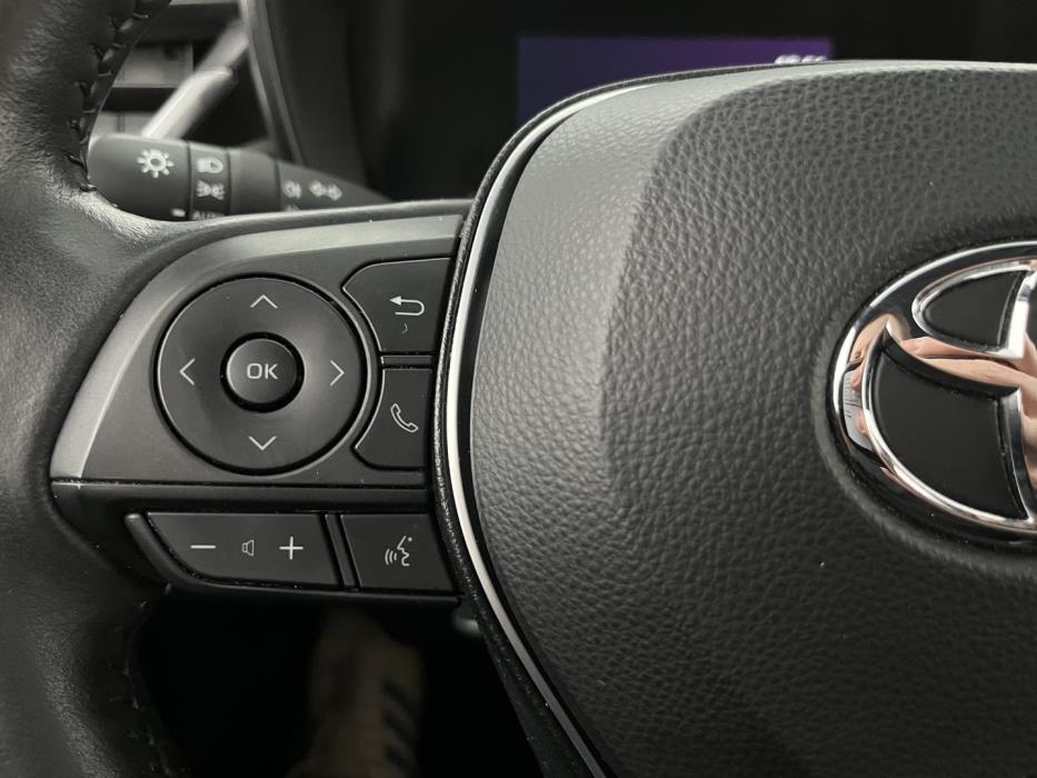 TOYOTA Corolla 2023