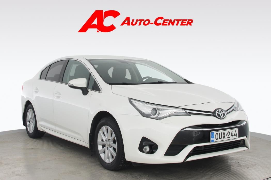 TOYOTA Avensis 2015
