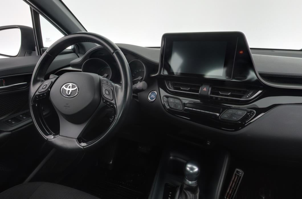 TOYOTA C-HR 2019