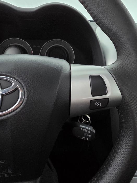 TOYOTA Corolla 2011