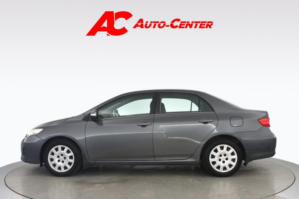 TOYOTA Corolla 2011