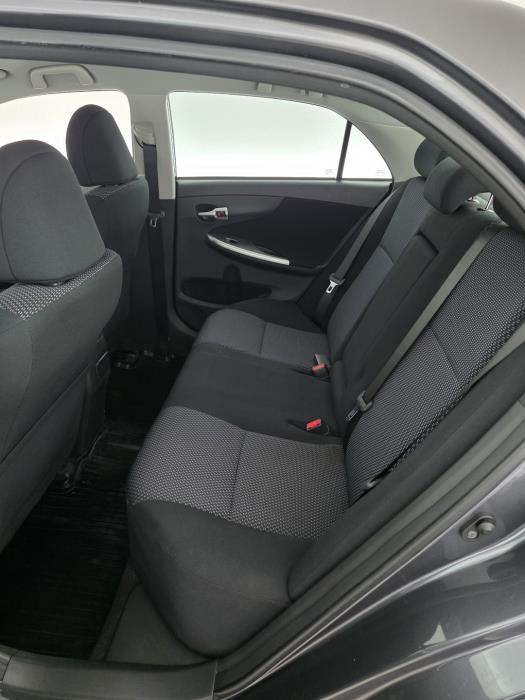 TOYOTA Corolla 2011