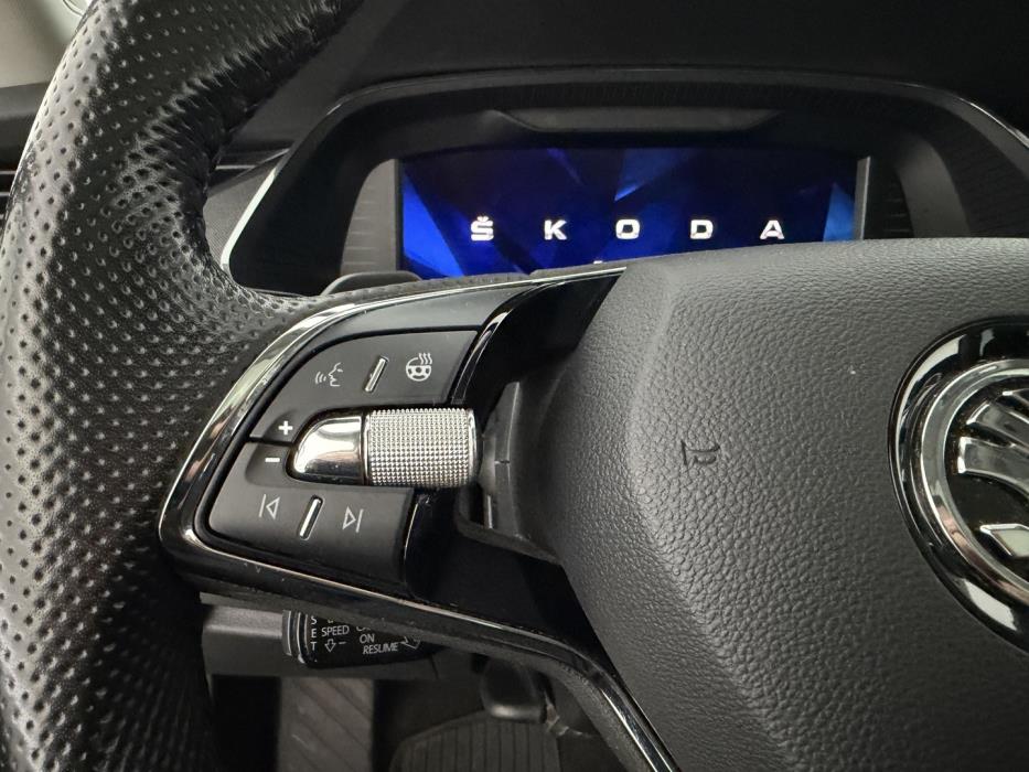 SKODA Octavia 2021