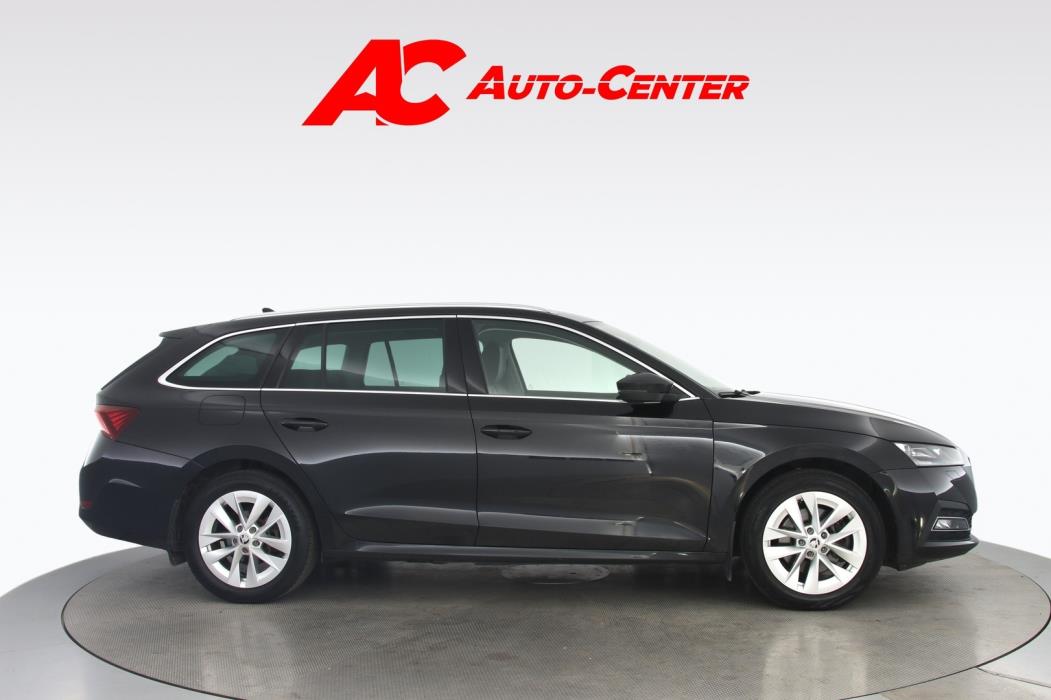 SKODA Octavia 2021