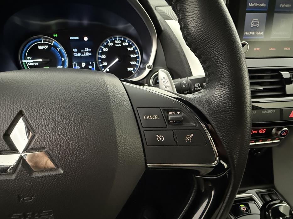 MITSUBISHI Eclipse Cross 2023