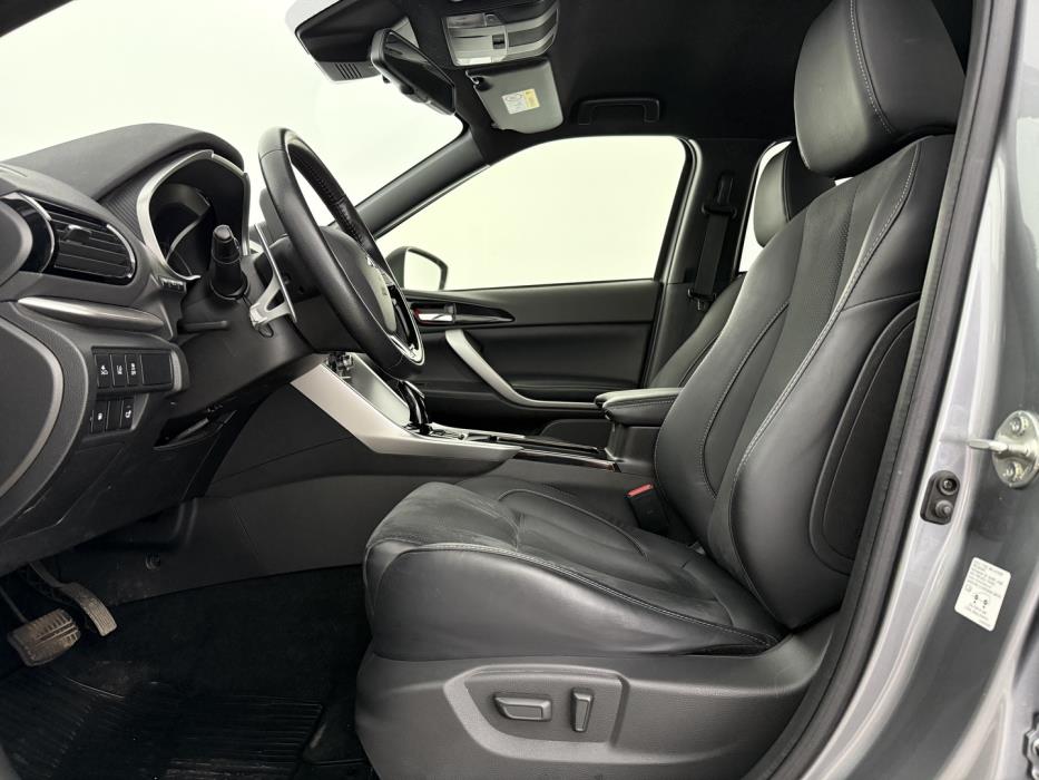 MITSUBISHI Eclipse Cross 2023